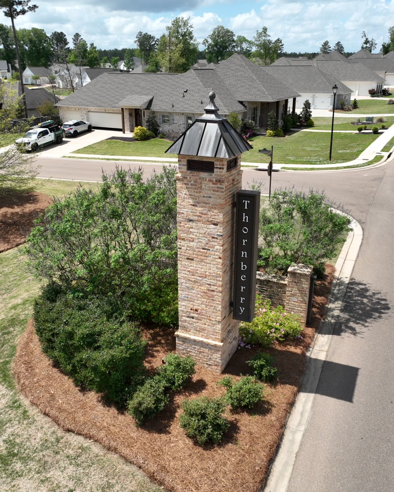 Thornberry entrance monument