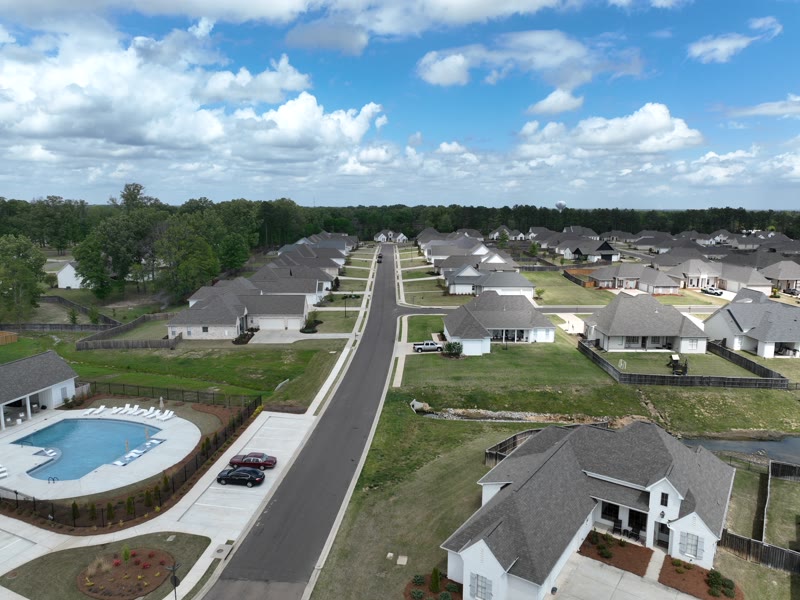 Street view of Thornberry homes